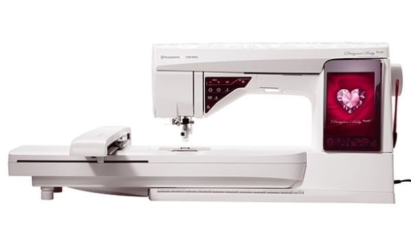 Mynd af Husqvarna Designer Ruby